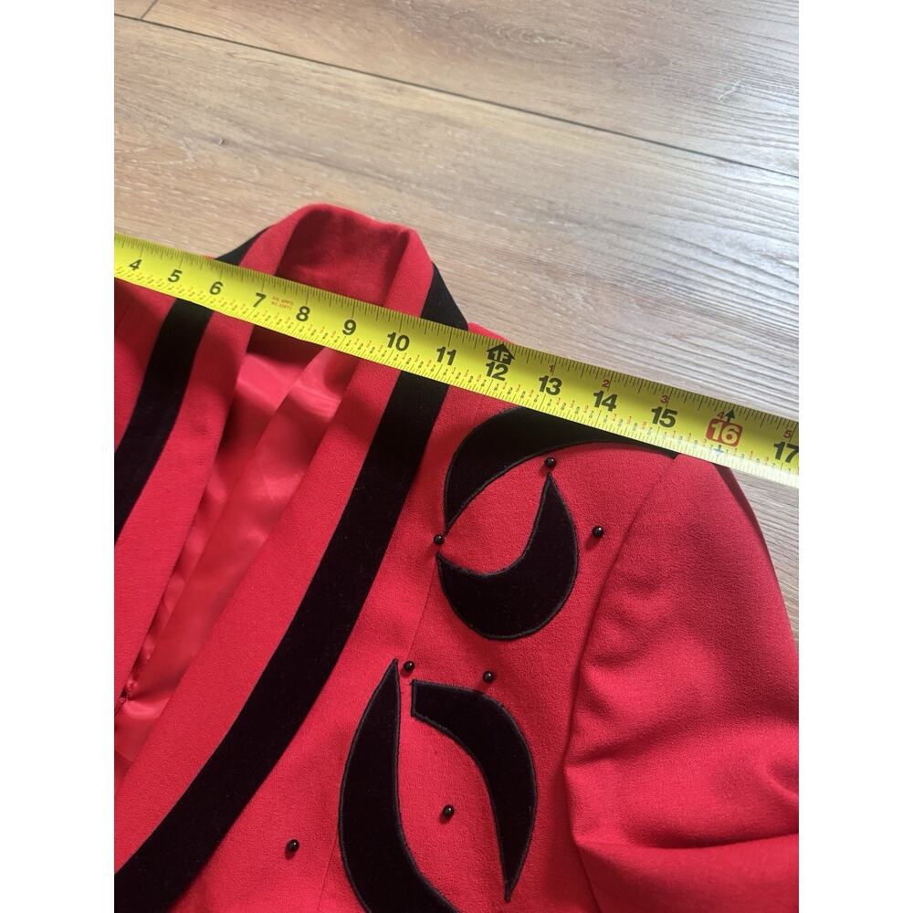 Vintage 80s 90s Red Black Beaded Cropped Short Jacket Open Front Statement MED - Picture 16 of 16